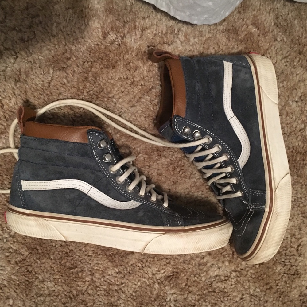 “Weatherproof” suede blue and brown high top Vans